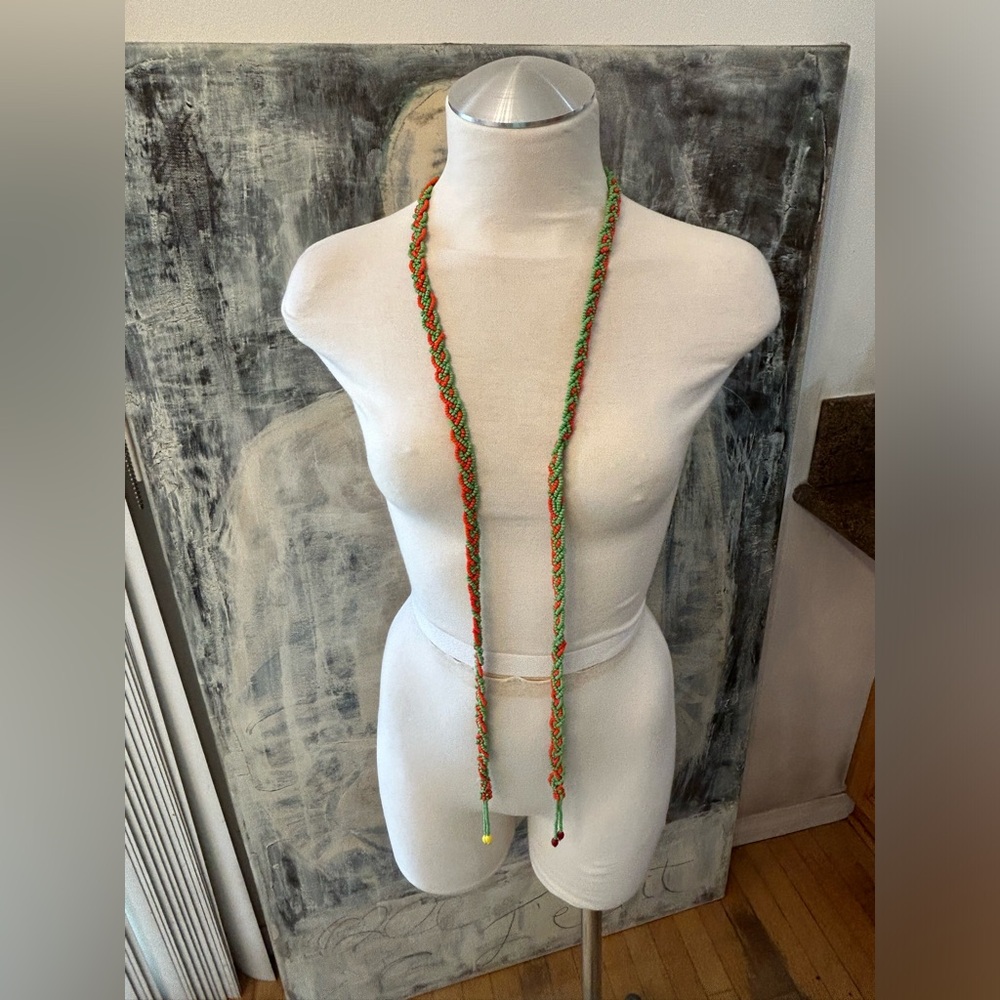 Native America Vintage Leather Seed Bead Lariet